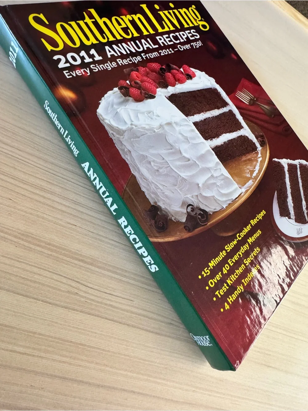 Southern Living 2011 Hardback Cookbook Over 750 Recipes